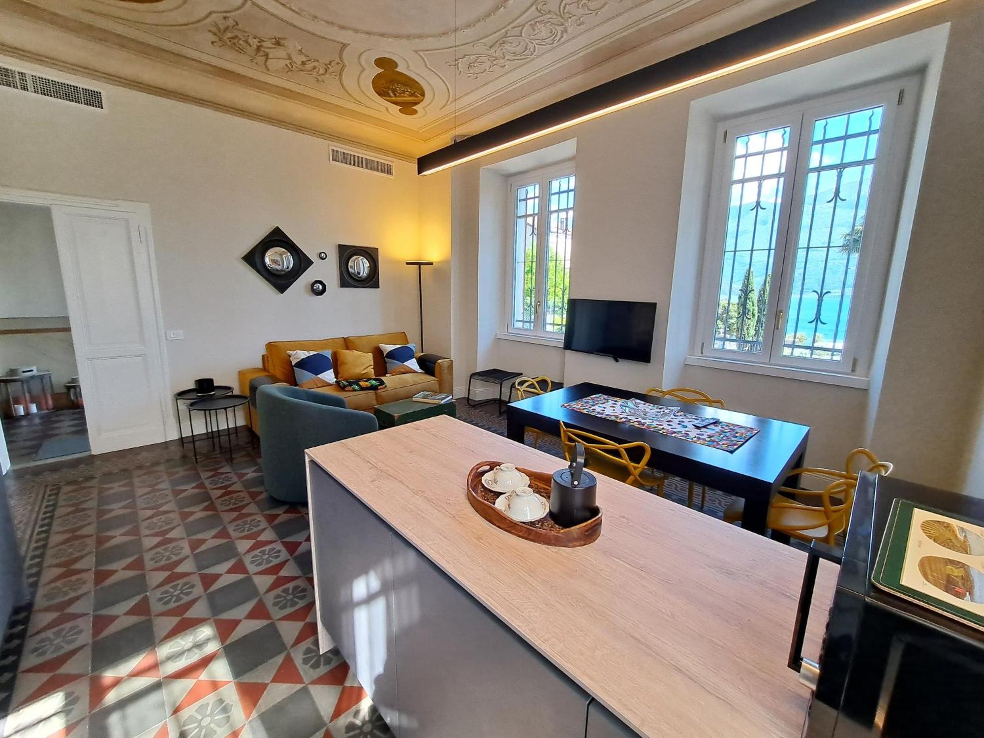Ferienwohnung Immobillario - Domus Palmae Domaso Exterior foto